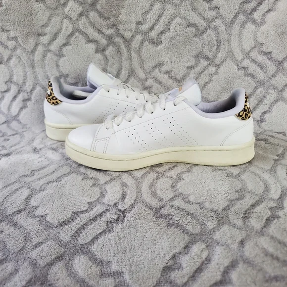 Women's Adidas White Advantage Sneakers - Picture 9 of 11